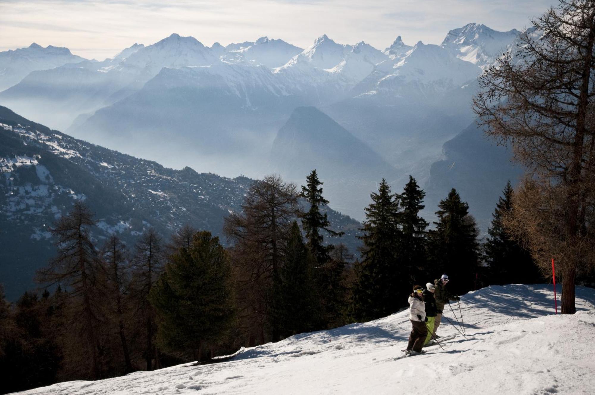 Balcons Du Soleil Sunny & Mountain Apartments By Alpvision Residences Veysonnaz Exteriör bild