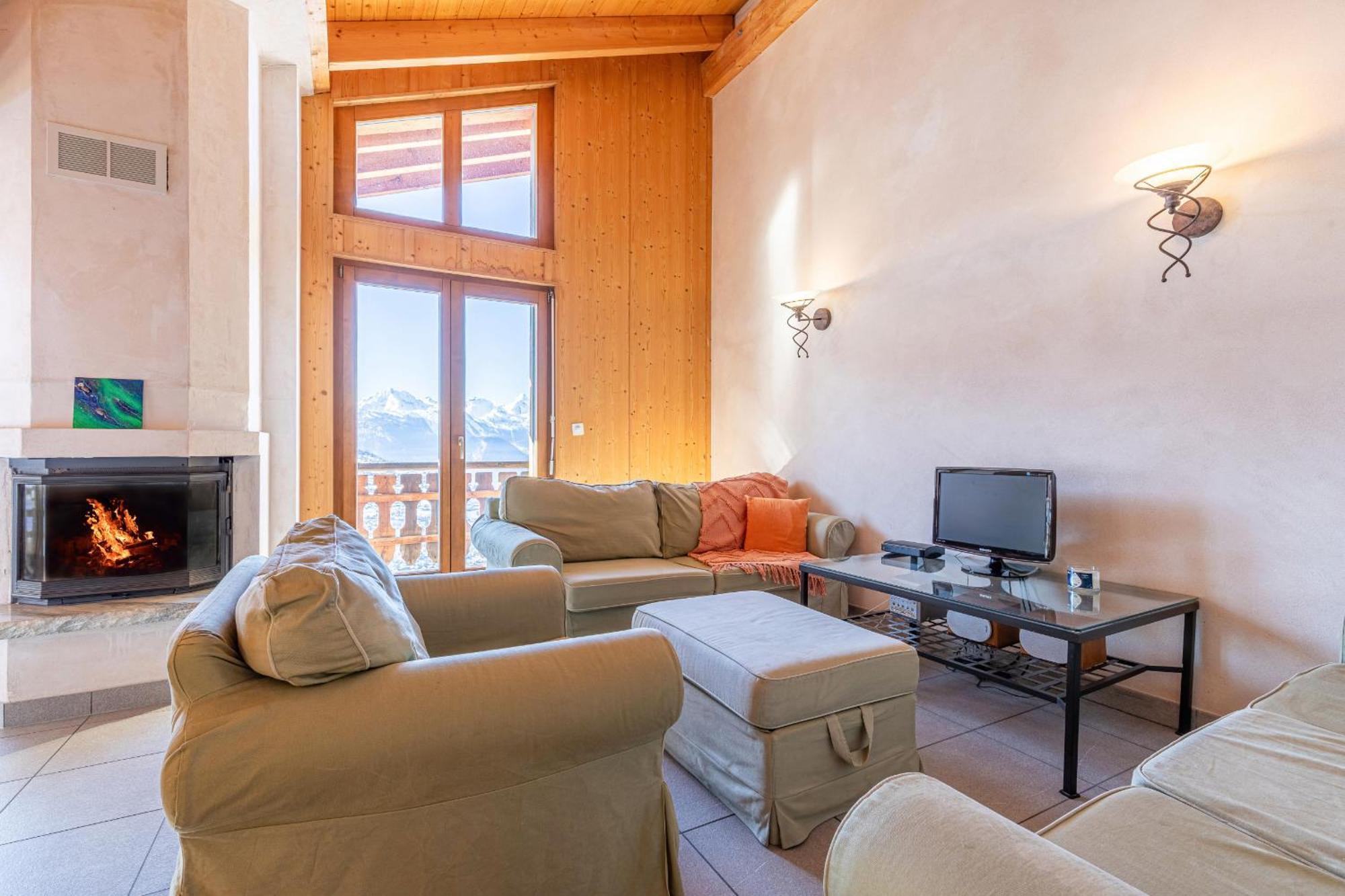 Balcons Du Soleil Sunny & Mountain Apartments By Alpvision Residences Veysonnaz Exteriör bild